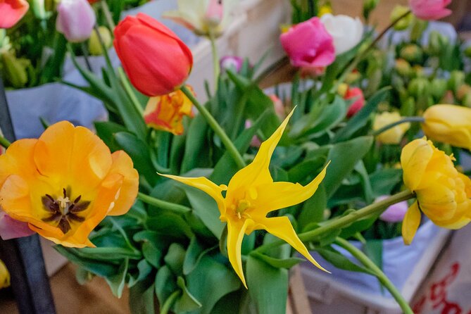 Amsterdam Sightseeing Tour + Hidden Gems + Tastings + PDF guide - Begijnhof and a quieter side of central Amsterdam