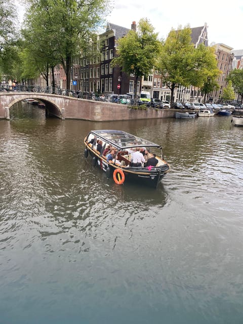 Amsterdam Small Group Canal Cruise inc Snacks/Drinks Winter - Is $71 a fair price?