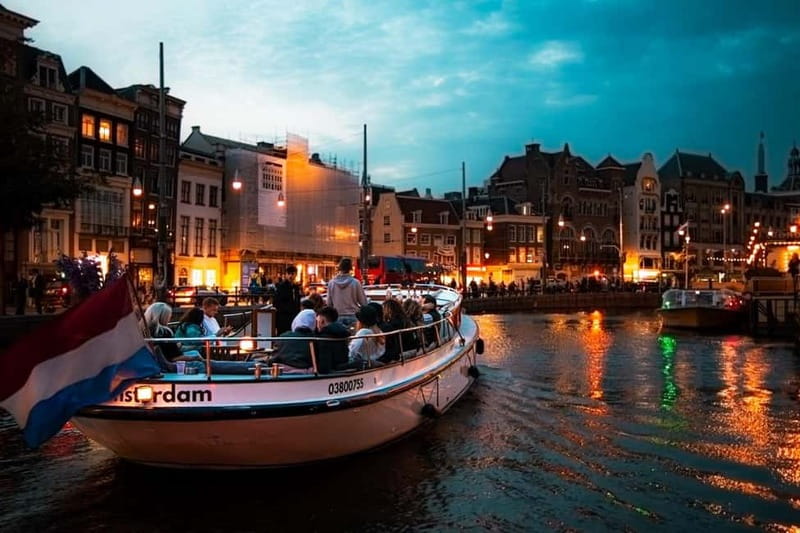 Amsterdam: The Bulldog Boat Smoke and Booze Cruise - Smoking, snacks, and drinks on board