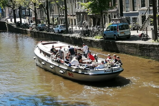 Amsterdam The Bulldog Boat Smoke Friendly Cruise + 2 drinks - Smoking, drinks, and what to bring