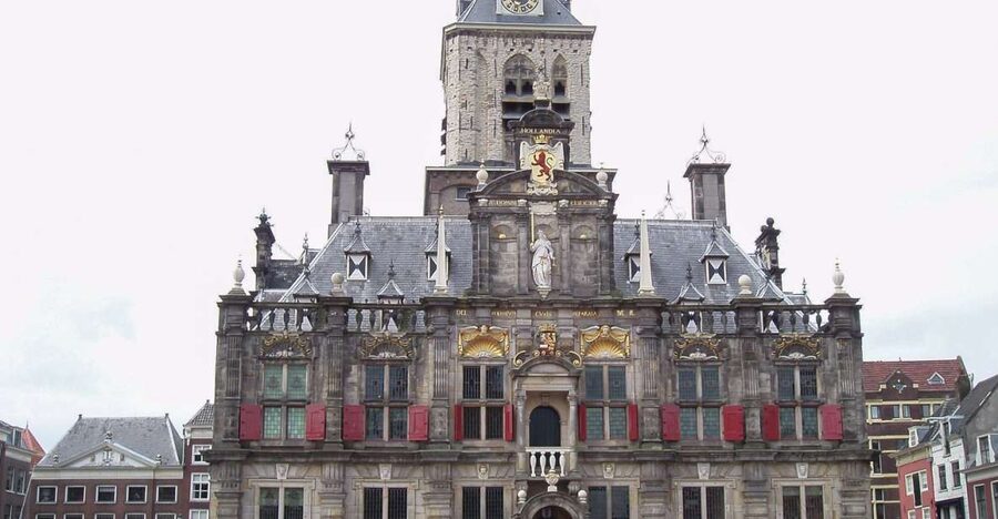Amsterdam: The Hague, Delft and Rotterdam Private Day Tour - Delft and the story behind Delft Blue