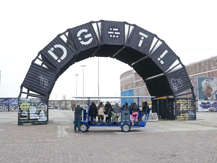 Amsterdam: The Original BUBBLES & BIKE Private Prosecco Tour - Key points at a glance