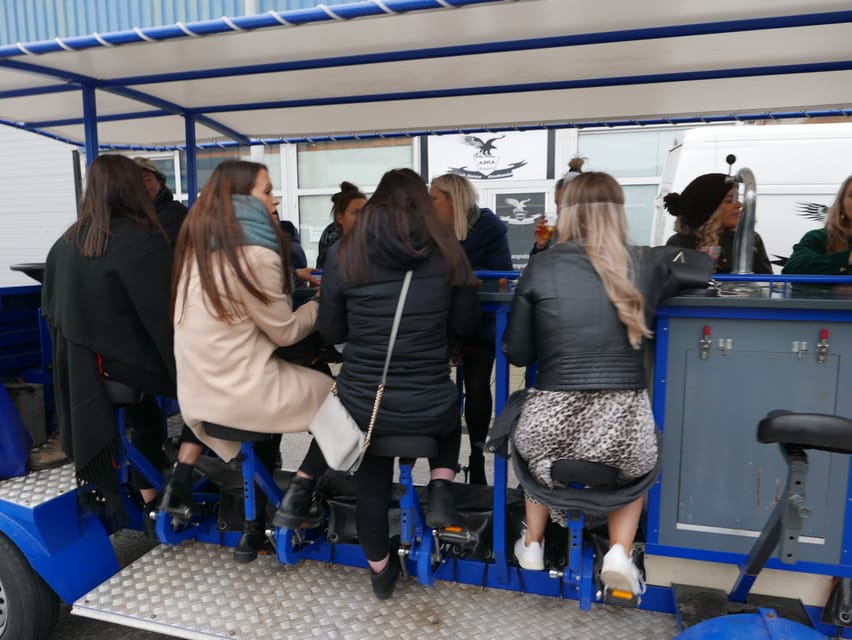 Amsterdam: The Original BUBBLES & BIKE Private Prosecco Tour - Pedaling, music, and the sober guide