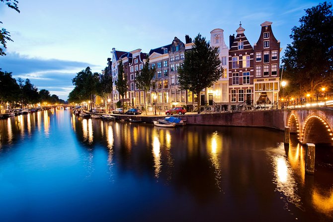 Amsterdam The Original Pizza Cruise with Unlimited Drinks - Key points to know before booking