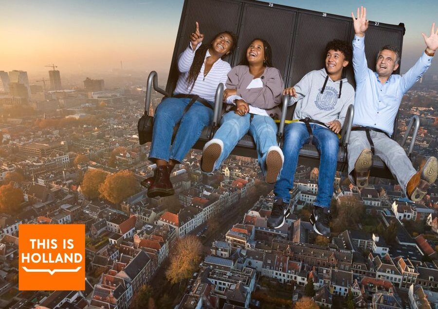 Amsterdam: This is Holland 5D Flight Experience Entry Ticket - Amsterdam appears before the flight takes off