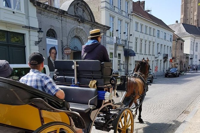 Amsterdam to Bruges – Private luxury Full-Day Tour Cristmasmarket - Belfort: Bruges from the market square