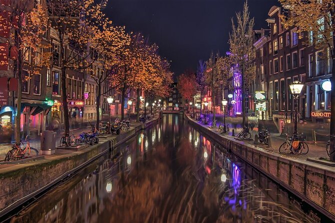 Amsterdam to Schiphol Airport Private Transfer - A quiet start from Amsterdam to Schiphol