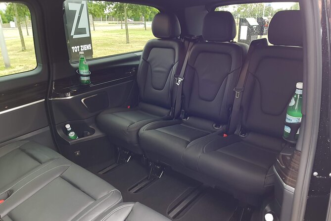 Amsterdam to Schiphol Airport Transfer Comfort & service. - Pickup at your Amsterdam hotel or station