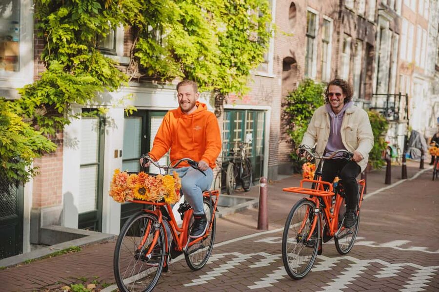 Amsterdam: Top Highlights Guided Bike Tour EN/DE/ES/FR/IT/CN - The Jordaan and Anne Frank House