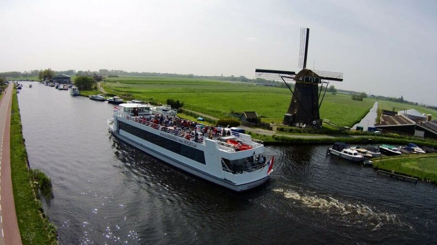 Amsterdam: Tour to Keukenhof Gardens with Windmill Cruise - Who will enjoy this day most?