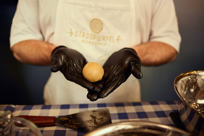 Amsterdam Traditional Dutch Syrup Waffle Making Workshop - Why stroopwafels make a good Amsterdam activity