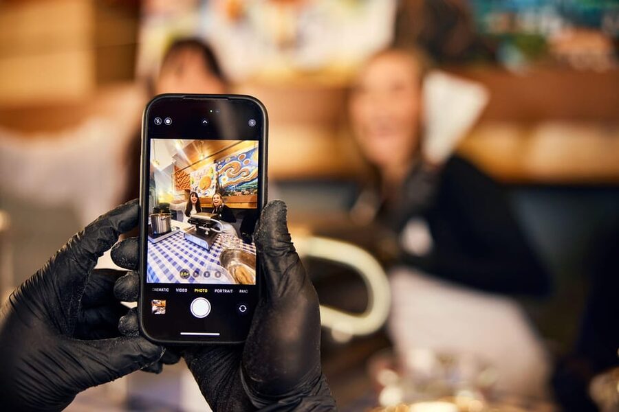 Amsterdam: Traditional Dutch Syrup Waffle Making Workshop - Who Should Book This Class
