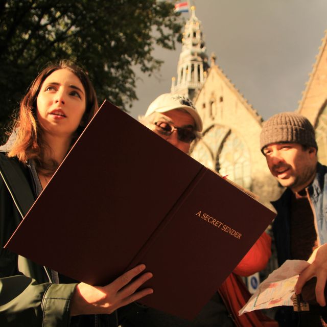 Amsterdam: Treasure Hunt Walking Tour "A Secret Sender" - Sint Luciënsteeg and the value of looking closely