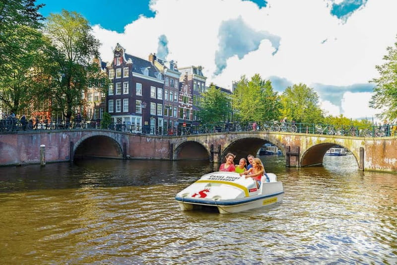 Amsterdam: Unique Pedal Boat Experience in the Canals - Key details before you book