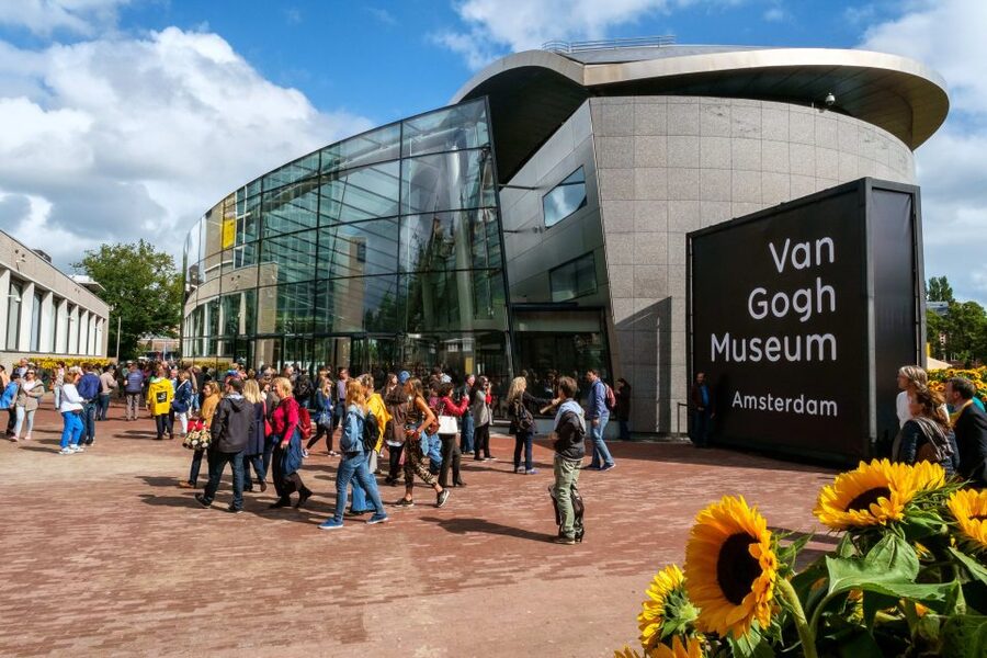 Amsterdam: Van Gogh Museum Guided Tour - The guide makes or breaks the visit