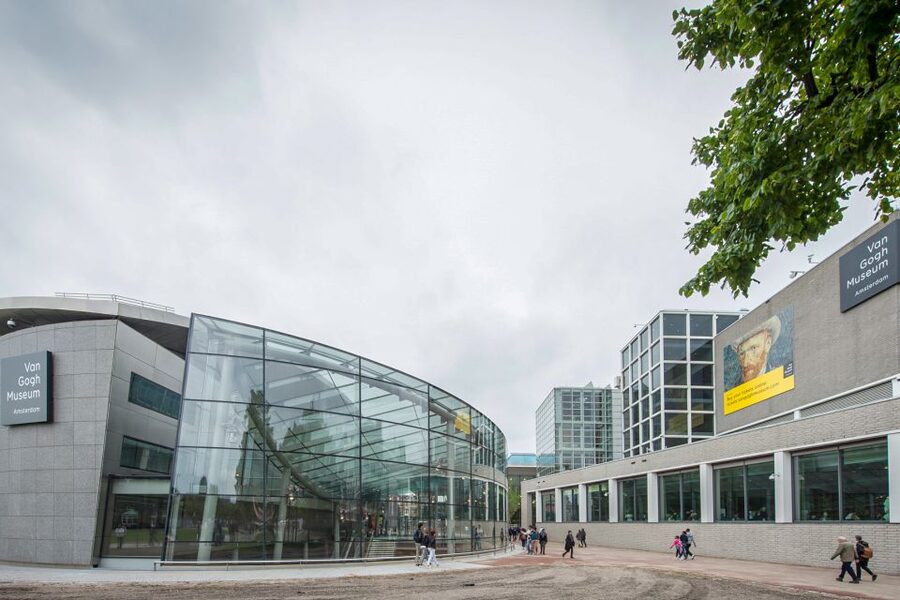 Amsterdam: Van Gogh Museum Ticket and City Canal Cruise - Small details that make the day easier