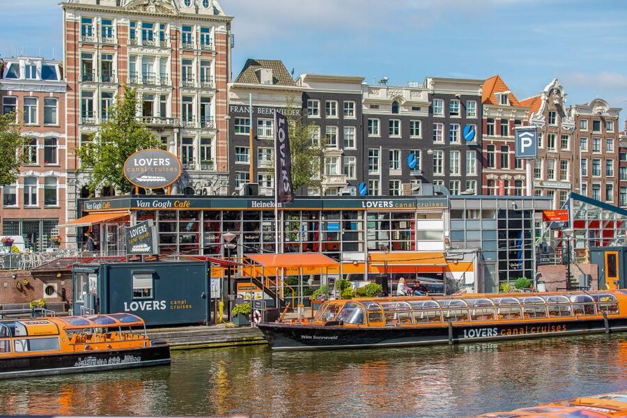 Amsterdam: Van Gogh Museum Ticket & Canal Cruise - The museum guide is optional, but useful