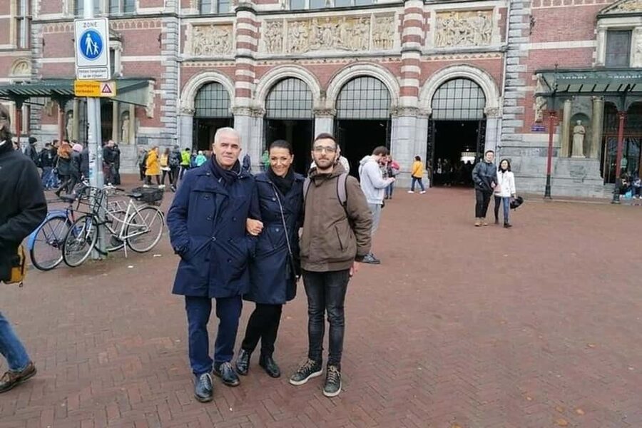 Amsterdam: Walking Tour of Historic Center - Starting at Nieuwebrugsteeg 13 in Amsterdam’s old center