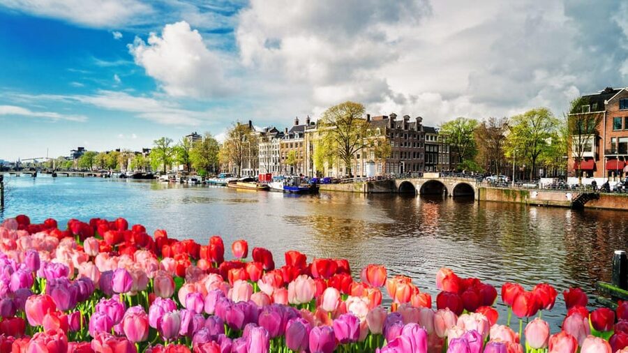Amsterdam Walking Tour with a Local - The attractions are part of the route, not the whole point
