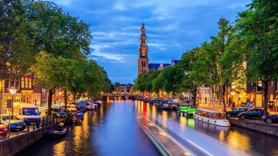 Amsterdam Walking Tour with a Local - Simple ways to prepare before you meet