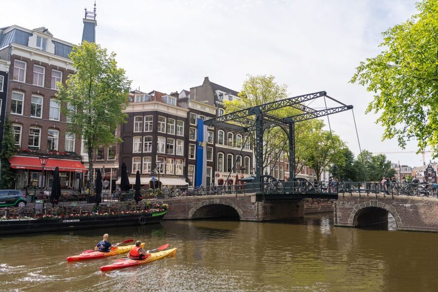 Amsterdam Walking Tour with Cheese Tasting - Five Gouda Cheeses at the Old Amsterdam Cheese Shop