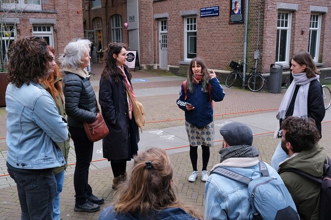 Amsterdam-West Food Tour with local guide - Classic falafel at Mr. Blou I Love You