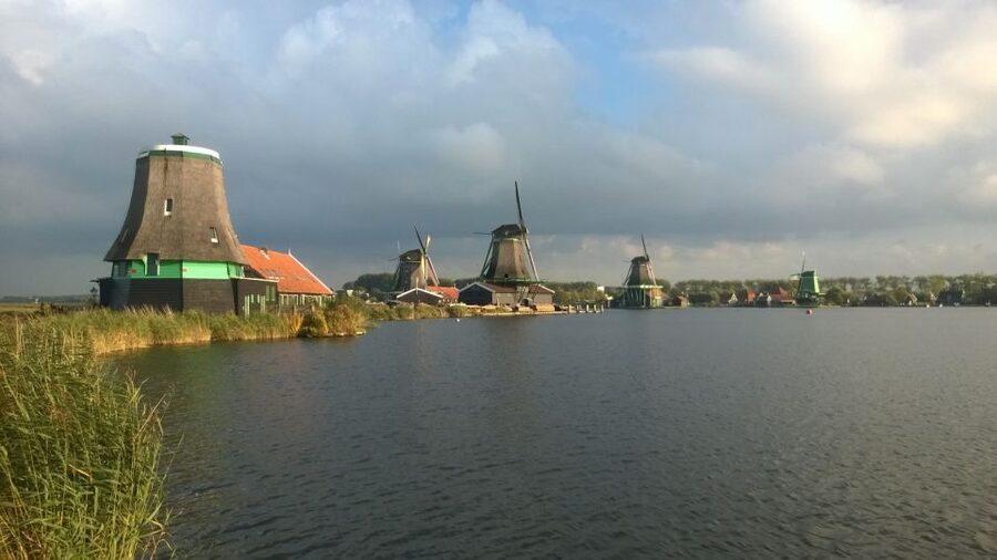 Amsterdam: Zaanse Schans 3-Hour Small Group Tour - Entering the Working Windmill
