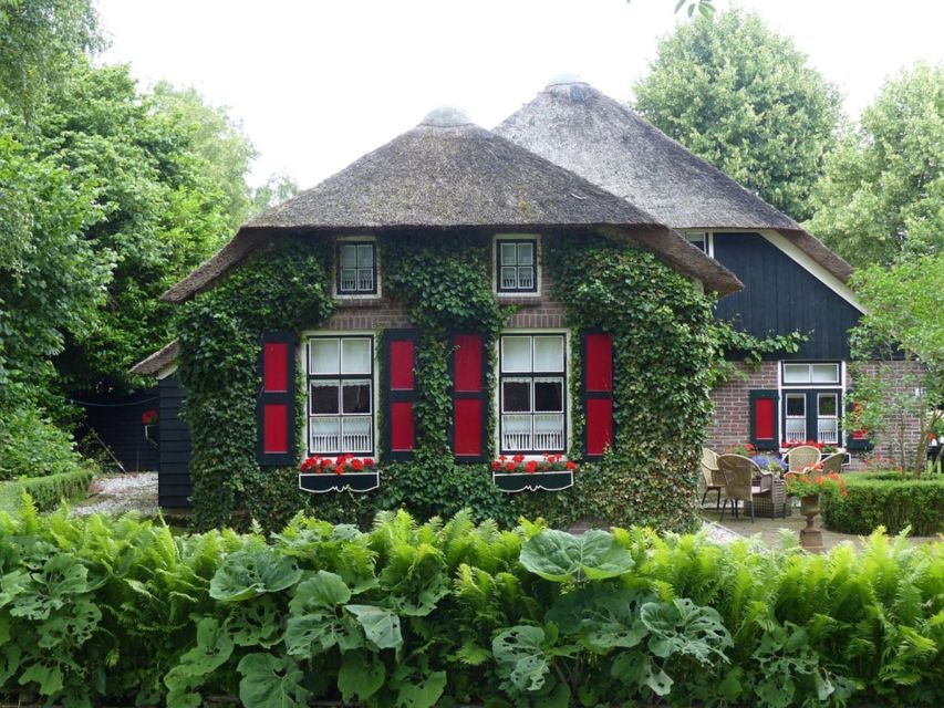 Amsterdam: Zaanse Schans and Giethoorn Guided Combo Tour - Guide quality and group atmosphere
