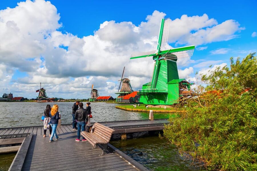 Amsterdam: Zaanse Schans, The Hague & Rotterdam Tour - The long ride to The Hague