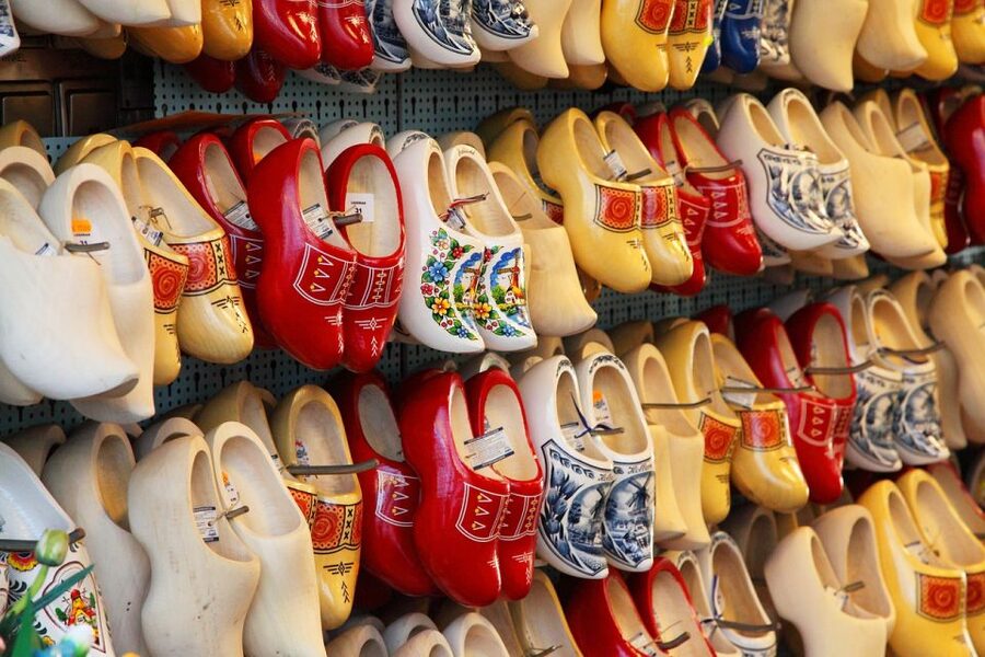 Amsterdam: Zaanse Schans, Windmills & Giethoorn Private Trip - Key points to know before booking
