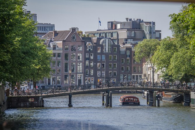 Anne Frank Private Bike Tour in Amsterdam - What the private format changes