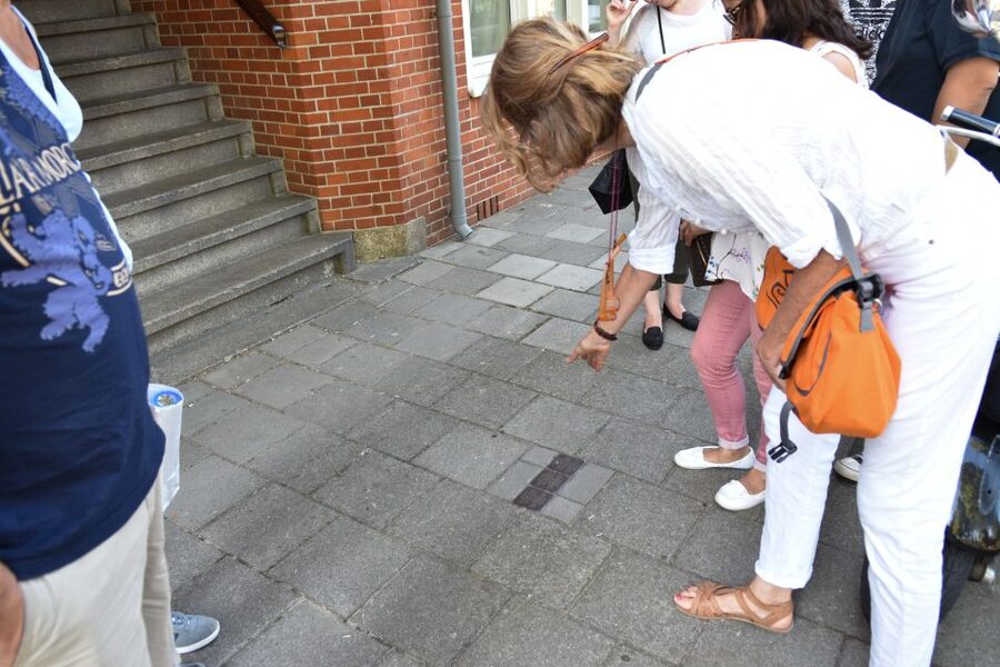 Anne Frank Story & Private 2-Hour Neighborhood Tour - Who will get the most from this walk