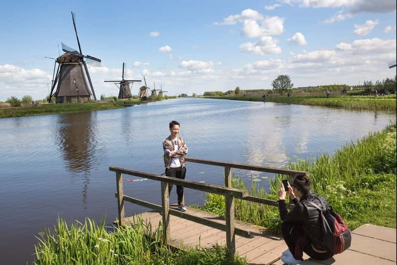 Antwerp: Full-day Holland Guided Keukenhof & Windmills Tour - Key points to know before booking