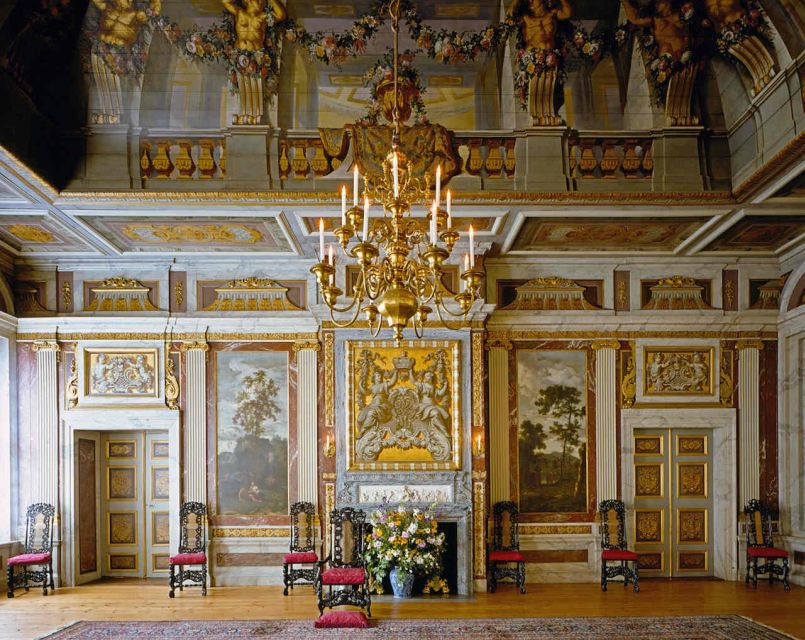 Apeldoorn: Het Loo Palace Entry Ticket - At Home with the Royals: furniture, rooms, and comfort
