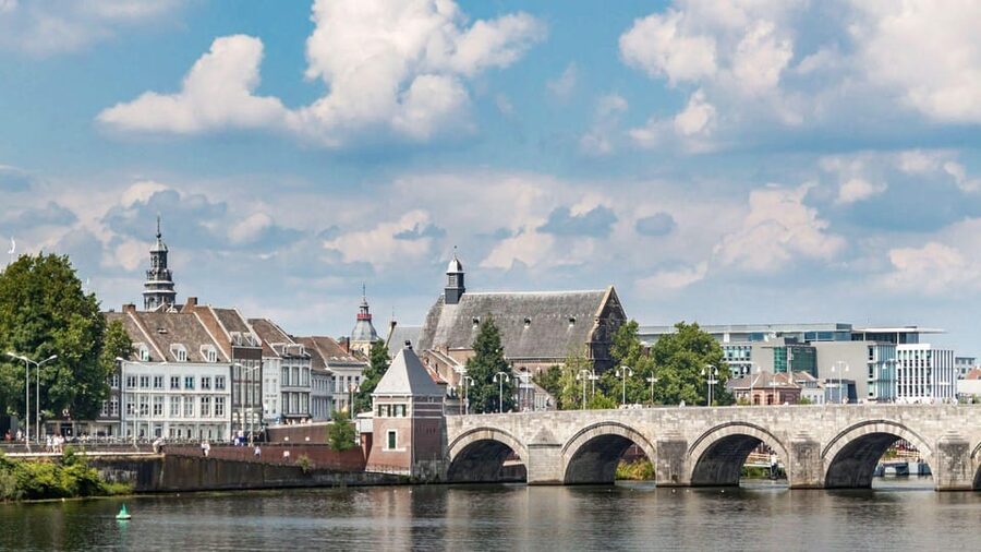 Best of Maastricht: Private Walking Tour with a Local - How long should you book?