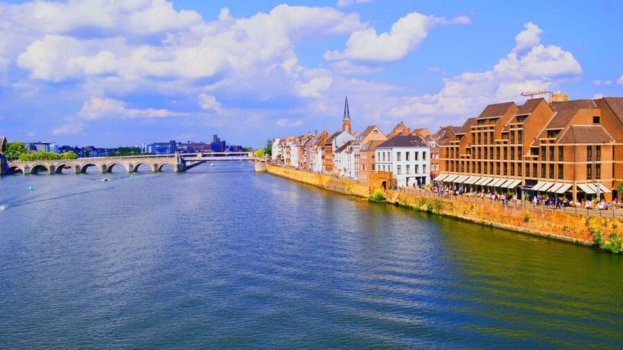 Best of Maastricht: Private Walking Tour with a Local - Who will get the most from this tour?