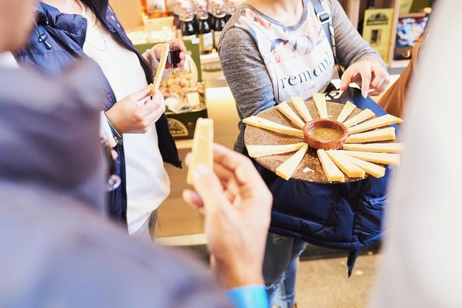 Biking Rotterdam Food Tour with Local Guide - Key things to know before you book