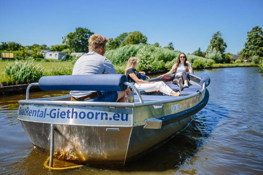 Boatrental 2 Hours 8 Person with Steeringwheel and cushions - Why a Private Electric Boat Works So Well in Giethoorn