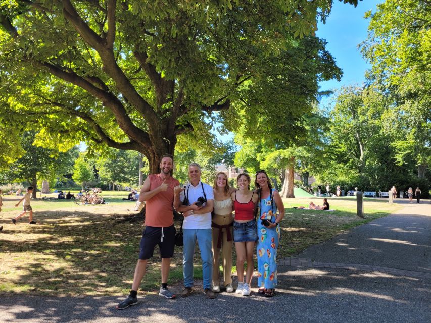 Centre The Hague On Foot with Wonderful Storyteller - 2hr - Is $19 good value?