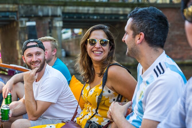 Classic Salonboat Tour in Amsterdam Including Cheese and Wine - The eastern center and canal-side neighborhoods