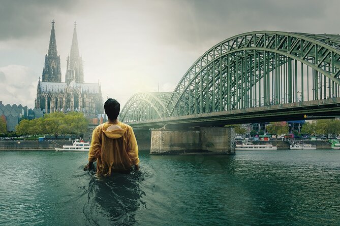 Cologne Private Roundtrip transfer incl. chocolate museum tickets - Free time in Cologne: lunch, shopping, and the Love Lock Bridge