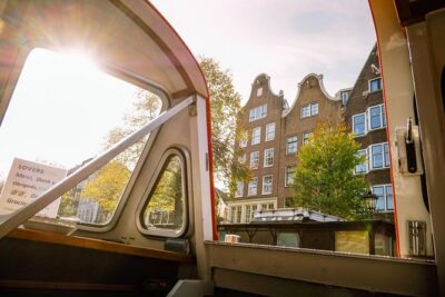 Combo Ticket: Xtracold Icebar Amsterdam and 1-Hour Canal Cruise