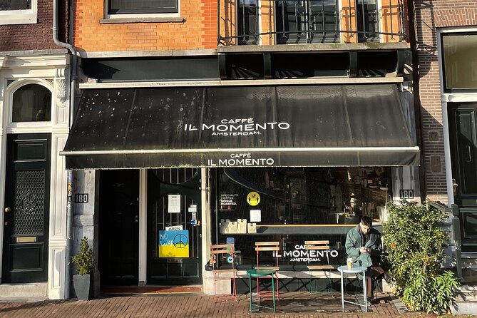 CULTURE with bite, culinary city tour - Nieuwe Kerk and the National Monument keep the route grounded
