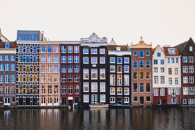 Cursed Houses of Jordaan: Self-Guided Mystery Walk in Amsterdam - Het Raepenhofje and a quieter side of Amsterdam
