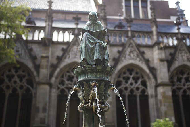 De Haar Castle, Utrecht and Muiderslot from Amsterdam by Car - What the private guide adds