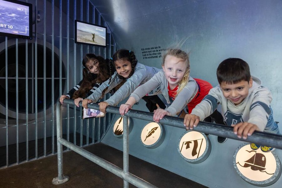 Den Helder: Rescue Museum Entry Ticket - Taking part in the virtual rescue mission