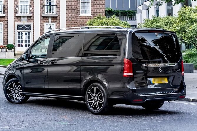 Departure from Amsterdam City to Amsterdam Airport AMS by Minivan - Leaving Amsterdam by private Mercedes van