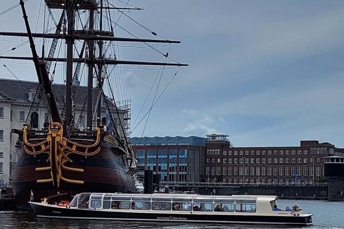 Discover Amsterdam: Luxury Canal Cruise with a Local Skipper - Who should book this cruise?