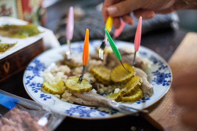 Discover Amsterdam's Culinary Scene: Morning Food Tour - Utrechtsestraat and the city’s everyday rhythm