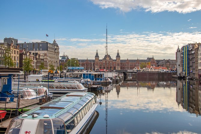 Discover Amsterdam’s most Photogenic Spots with a Local - Key Details Before You Book